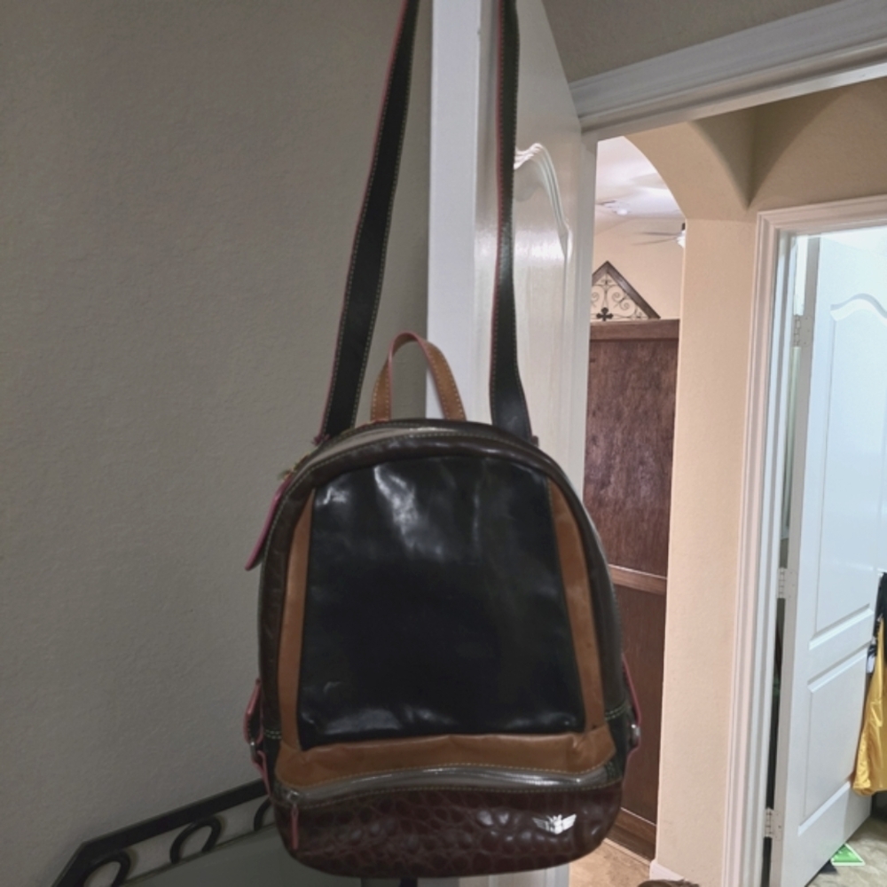 Stylish Black and Brown Women's Bag/Backpack